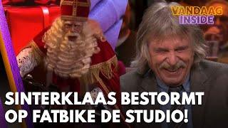 Sinterklaas rijdt dwars door muur de Vandaag Inside-studio in: ‘Kijk uit, aan de kant!!'