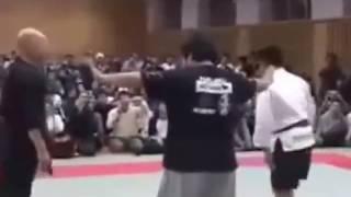 No Touch Vs MMA master