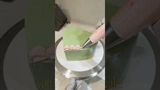 The BEST Cream For Cake Decorating: Swiss Meringue Buttercream 