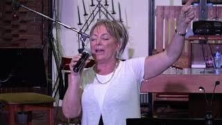 Ellen McFarlane Live Stream