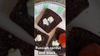 Russian sprout and black bread breakfast #food#healthyd#russia#shorts#cusine#bread#завтрак#еда#мск