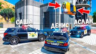 ЗАПУТАЛ КОПОВ И ОГРАБИЛ ДОМ! КОПЫ ПРОТИВ ВОРОВ! ТРОЛЛИНГ КОПОВ В ГТА 5 РП!