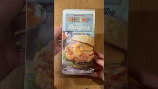 [Trader Joe’s Series] Shrimp Burger #asmr#asmrsounds#asmreating#shortvideo#shorts#traderjoes