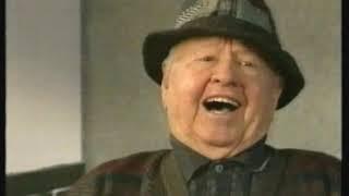 Jiminy Glick - interviews Mickey Rooney (Rare!!)