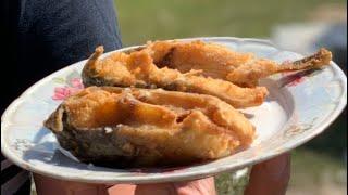 Жареный КАРП на сковороде . Жареный зеркальный карп в муке. Как пожарить Рыбу на сковороде FOOD TIME