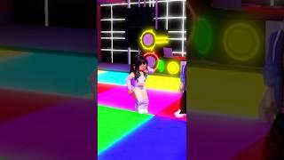 Can Aphmau Teach Her Friend The TYLA DANCE?