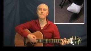 Beginners Guitar Lessons - Strumming Easy Guitar Songs