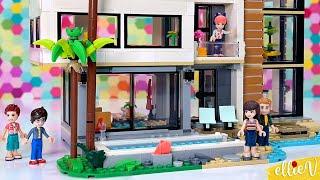 Is this the perfect new house for Sophie & Henry? LEGO build & review