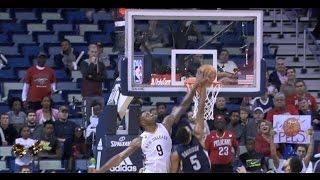 Terrence Jones Rejects Andrew Harrison Dunk Attempt | 12.05.16