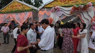 Gia Đình Lên Họ Nhà Gái Cùng Tiệc NHÓM HỌ Đông Vui, Chuyến Đi Đầy "Sóng Gió"