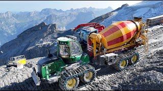 Forwarder mit Betonmischer im Baustelleneinsatz auf dem Titlis ️ 3020