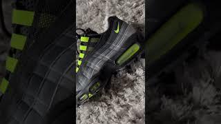 Air Max 95 Black Volt #airmax #airmax95 #nike #sneakers #fashion #trainers #shoes #freshkicks #usa