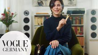 Lena Meyer-Landrut öffnet ihre Tasche – mit Lieblingsbuch & Nagelöl | In the Bag | VOGUE Germany