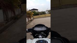 BAJAJ PULSAR NS 200 EXHAUST SOUND ENGINE RUMBLING