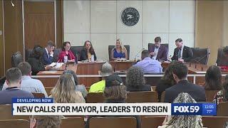 Fourth councilor calls for Mayor Hogsett to resign