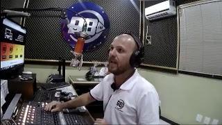 Transmissão ao vivo de 98FM