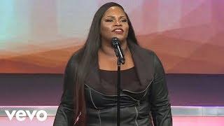 Tasha Cobbs - You Still Love Me (Official Live)