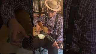 Dom Flemons: Freight Train by Elizabeth Cotten