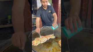 Local Anda Omelette and Paratha Breakfast Recipe | Yaseen Restaurant Peshawar