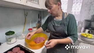 ИСПЕКЛА ОЧЕНЬ ВКУСНЫЕ ВАТРУШКИ, НА ИХ АРОМАТ СБЕЖАЛИСЬ ВСЕ.   ИЗ ГОРОДА В ДЕРЕВНЮ ПЕРЕЗАГРУЗКА.