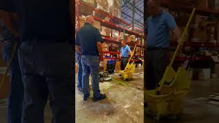 Training day : concrete grinding and polishing #clean #construction #springcleaning #cleaning