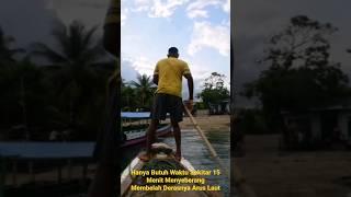 Kapal Selamat Merapat di Pulau Flores
