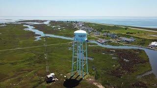 Residents fight to save shrinking Tangier Island