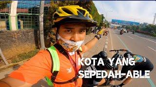 Budak korporat gaya gayaan mau bikin klub sepeda, yuk join biar bisa bikin baju samaan wkwk