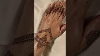 Aesthetic simple mehndi design  #shorts