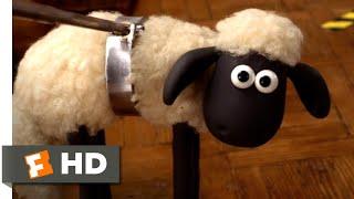 Shaun the Sheep Movie - Lunch Problems | Fandango Family