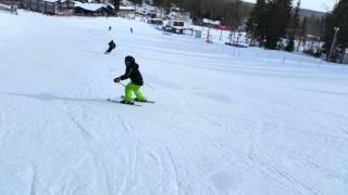 Горные лыжи, обучение детей. Первые карвинговые шаги Вани. Клуб Ski Factor