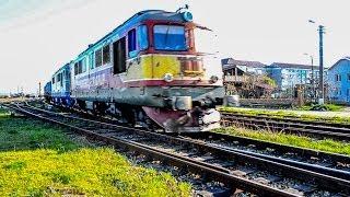 Diesel DoubleHeader Tanker Train passing honking through Oradea Est (26 03 2014)