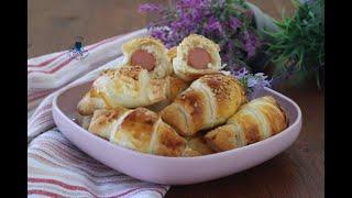 CROISSANT SALATI di sfoglia CON I WURSTEL ricetta facile e veloce.