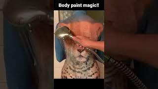 Is it Magic? Amazing Body Paint technique!!