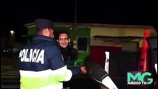 Controversia por detención de Douglas tras insult0s al Presidente Bukele y camarógrafo.
