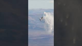 J-10 vs Rafale close combat