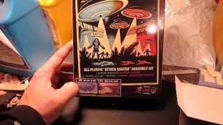 Atlantis Models Earth vs The Flying Saucers Model kit review