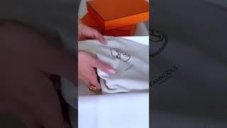 #hermès #bag #fendi #hermès #fashion #unboxing #inthebag #hermes #celine #luxury #ellemagazine