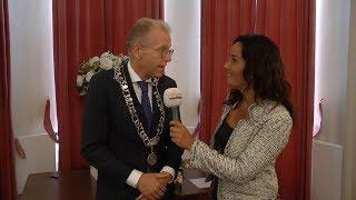 Naturalisatieceremonie met burgemeester Leendert de Lange