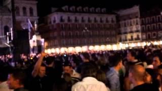 pucelaDeFiesta "somebody"