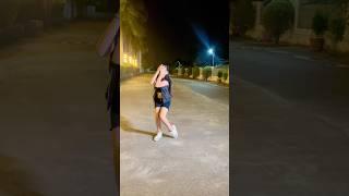 Chand bhi Sharma gaya️#kashishpatel #trendingsong #viralsong #dancevideo #danceviral #shortsfeed