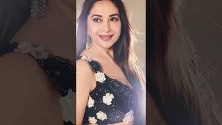 Madhuri Dixit look elegant  # Subscribe  Gyan baji