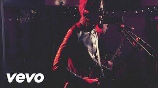 Miles Kane - Darkness in Our Hearts (Live at Sarm Studios)