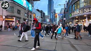 Elm Street to Yonge & Bloor | Downtown Toronto Walk (Dec 2024)