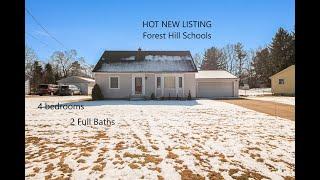 Hello 2130 Elmer - Forest Hills Schools! Listed by Carrie Vos 616-460-7109