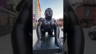 BOTERO SPHINX • NYC