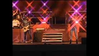 MIRANDA COSGROVE  About You Now 2011 LiVe