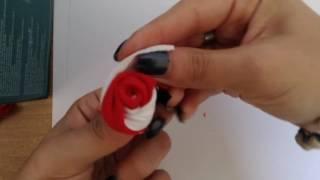 Come creare delle rose in stoffa bianca e rossa/How to make white and red cloth roses