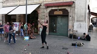 Amazing 7 Balls Juggling Performance - Buskers Festival