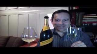 Sparkling Wine Glasses - Burgundy or Flutes? - James the Wine Guy #wineglass #wineglassreview